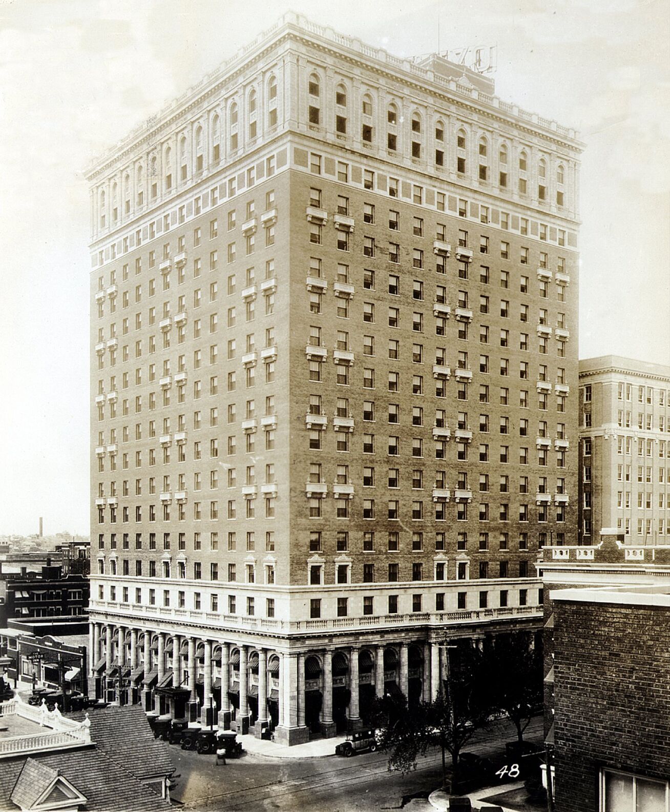 Mayo Hotel